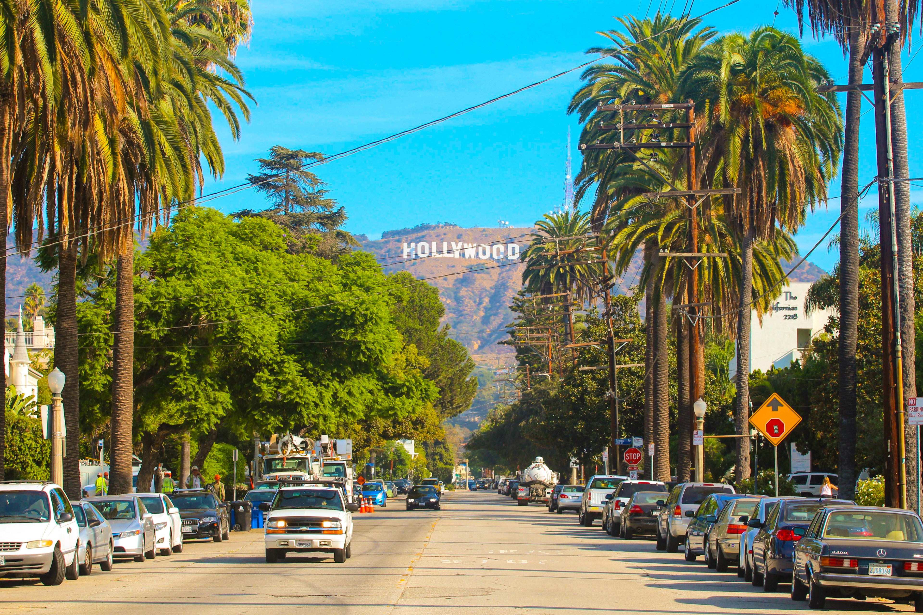 LA's 54K Population Drop: Pivot Sub-$500K to Resilient Markets